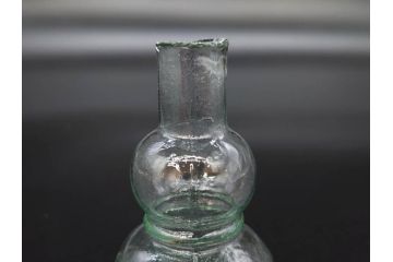 戦前　当時物　瓢箪型　気泡や絶妙なフォルムが味わいのあるニッキ水瓶5個セット(豆ガラス、ちびニッキ水、ガラス容器、駄菓子屋ビン、ペロペロ、レトロガラス、一輪挿し、ひょうたん)(R-077059)