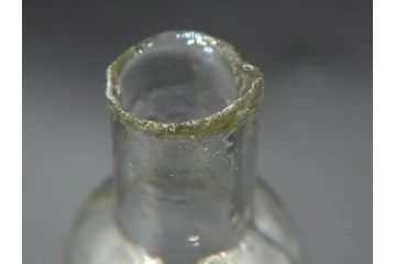 戦前　当時物　瓢箪型　気泡や絶妙なフォルムが味わいのあるニッキ水瓶5個セット(豆ガラス、ちびニッキ水、ガラス容器、駄菓子屋ビン、ペロペロ、レトロガラス、一輪挿し、ひょうたん)(R-077060)