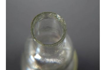 戦前　当時物　瓢箪型　気泡や絶妙なフォルムが味わいのあるニッキ水瓶5個セット(豆ガラス、ちびニッキ水、ガラス容器、駄菓子屋ビン、ペロペロ、レトロガラス、一輪挿し、ひょうたん)(R-077060)