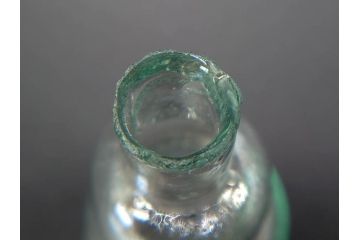 戦前　当時物　瓢箪型　気泡や絶妙なフォルムが味わいのあるニッキ水瓶5個セット(豆ガラス、ちびニッキ水、ガラス容器、駄菓子屋ビン、ペロペロ、レトロガラス、一輪挿し、ひょうたん)(R-077060)