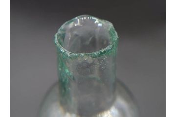 戦前　当時物　瓢箪型　気泡や絶妙なフォルムが味わいのあるニッキ水瓶5個セット(豆ガラス、ちびニッキ水、ガラス容器、駄菓子屋ビン、ペロペロ、レトロガラス、一輪挿し、ひょうたん)(R-077060)