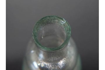 戦前　当時物　瓢箪型　気泡や絶妙なフォルムが味わいのあるニッキ水瓶5個セット(豆ガラス、ちびニッキ水、ガラス容器、駄菓子屋ビン、ペロペロ、レトロガラス、一輪挿し、ひょうたん)(R-077062)