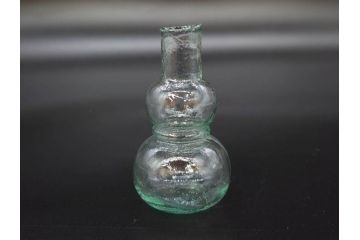 戦前　当時物　瓢箪型　気泡や絶妙なフォルムが味わいのあるニッキ水瓶5個セット(豆ガラス、ちびニッキ水、ガラス容器、駄菓子屋ビン、ペロペロ、レトロガラス、一輪挿し、ひょうたん)(R-077063)