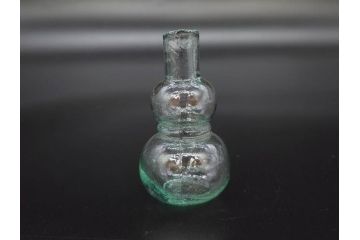 戦前　当時物　瓢箪型　気泡や絶妙なフォルムが味わいのあるニッキ水瓶5個セット(豆ガラス、ちびニッキ水、ガラス容器、駄菓子屋ビン、ペロペロ、レトロガラス、一輪挿し、ひょうたん)(R-077063)