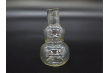 戦前　当時物　瓢箪型　気泡や絶妙なフォルムが味わいのあるニッキ水瓶5個セット(豆ガラス、ちびニッキ水、ガラス容器、駄菓子屋ビン、ペロペロ、レトロガラス、一輪挿し、ひょうたん)(R-077064)