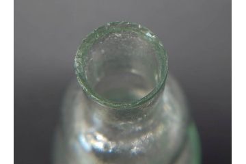 戦前　当時物　瓢箪型　気泡や絶妙なフォルムが味わいのあるニッキ水瓶5個セット(豆ガラス、ちびニッキ水、ガラス容器、駄菓子屋ビン、ペロペロ、レトロガラス、一輪挿し、ひょうたん)(R-077064)
