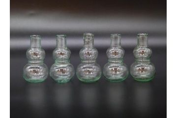 戦前　当時物　瓢箪型　気泡や絶妙なフォルムが味わいのあるニッキ水瓶5個セット(豆ガラス、ちびニッキ水、ガラス容器、駄菓子屋ビン、ペロペロ、レトロガラス、一輪挿し、ひょうたん)(R-077065)