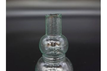 戦前　当時物　瓢箪型　気泡や絶妙なフォルムが味わいのあるニッキ水瓶5個セット(豆ガラス、ちびニッキ水、ガラス容器、駄菓子屋ビン、ペロペロ、レトロガラス、一輪挿し、ひょうたん)(R-077065)