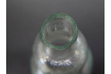 戦前　当時物　瓢箪型　気泡や絶妙なフォルムが味わいのあるニッキ水瓶5個セット(豆ガラス、ちびニッキ水、ガラス容器、駄菓子屋ビン、ペロペロ、レトロガラス、一輪挿し、ひょうたん)(R-077065)