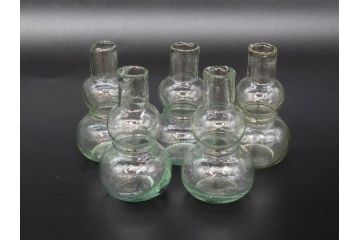 戦前　当時物　瓢箪型　気泡や絶妙なフォルムが味わいのあるニッキ水瓶5個セット(豆ガラス、ちびニッキ水、ガラス容器、駄菓子屋ビン、ペロペロ、レトロガラス、一輪挿し、ひょうたん)(R-077066)