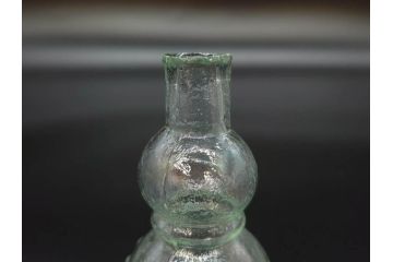 戦前　当時物　瓢箪型　可愛らしいフォルムのニッキ水瓶5個セット(桜3つ、花、豆ガラス、ちびニッキ水、ガラス容器、駄菓子屋ビン、ペロペロ、レトロガラス、一輪挿し、ひょうたん)(R-077067)