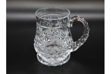 フランス　Baccarat　バカラ　特別限定　希少　1989-5/80　きらめく上品なカットが美しいビアマグ(フルレッドクリスタルガラス、ジョッキ、グラス、ケース付き、証明書付き)(R-077068)