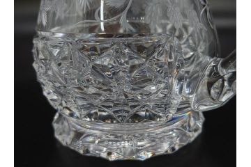 フランス　Baccarat　バカラ　特別限定　希少　1989-5/80　きらめく上品なカットが美しいビアマグ(フルレッドクリスタルガラス、ジョッキ、グラス、ケース付き、証明書付き)(R-077068)