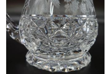フランス　Baccarat　バカラ　特別限定　希少　1989-5/80　きらめく上品なカットが美しいビアマグ(フルレッドクリスタルガラス、ジョッキ、グラス、ケース付き、証明書付き)(R-077068)