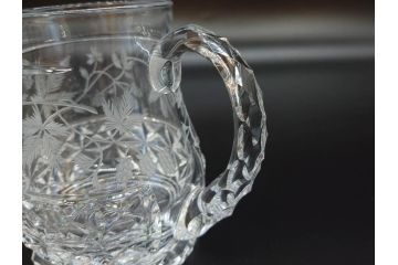 フランス　Baccarat　バカラ　特別限定　希少　1989-5/80　きらめく上品なカットが美しいビアマグ(フルレッドクリスタルガラス、ジョッキ、グラス、ケース付き、証明書付き)(R-077068)