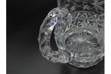 フランス　Baccarat　バカラ　特別限定　希少　1989-5/80　きらめく上品なカットが美しいビアマグ(フルレッドクリスタルガラス、ジョッキ、グラス、ケース付き、証明書付き)(R-077068)