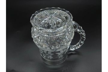 フランス　Baccarat　バカラ　特別限定　希少　1989-5/80　きらめく上品なカットが美しいビアマグ(フルレッドクリスタルガラス、ジョッキ、グラス、ケース付き、証明書付き)(R-077068)