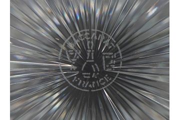 フランス　Baccarat　バカラ　特別限定　希少　1989-5/80　きらめく上品なカットが美しいビアマグ(フルレッドクリスタルガラス、ジョッキ、グラス、ケース付き、証明書付き)(R-077068)