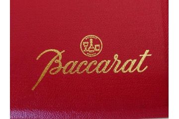 フランス　Baccarat　バカラ　特別限定　希少　1989-5/80　きらめく上品なカットが美しいビアマグ(フルレッドクリスタルガラス、ジョッキ、グラス、ケース付き、証明書付き)(R-077068)