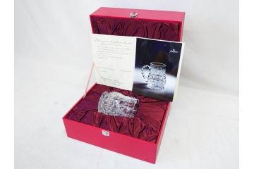 フランス　Baccarat　バカラ　特別限定　希少　1989-6/80　きらめく上品なカットが美しいビアマグ(フルレッドクリスタルガラス、ジョッキ、グラス、ケース付き、証明書付き)(R-077069)