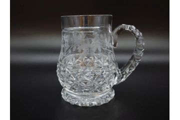 フランス　Baccarat　バカラ　特別限定　希少　1989-6/80　きらめく上品なカットが美しいビアマグ(フルレッドクリスタルガラス、ジョッキ、グラス、ケース付き、証明書付き)(R-077069)