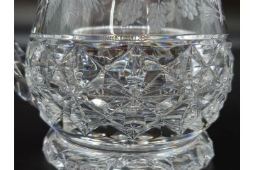 フランス　Baccarat　バカラ　特別限定　希少　1989-6/80　きらめく上品なカットが美しいビアマグ(フルレッドクリスタルガラス、ジョッキ、グラス、ケース付き、証明書付き)(R-077069)