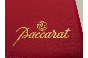 フランス　Baccarat　バカラ　特別限定　希少　1989-6/80　きらめく上品なカットが美しいビアマグ(フルレッドクリスタルガラス、ジョッキ、グラス、ケース付き、証明書付き)(R-077069)
