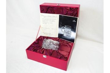 フランス　Baccarat　バカラ　特別限定　希少　1989-7/80　きらめく上品なカットが美しいビアマグ(フルレッドクリスタルガラス、ジョッキ、グラス、ケース付き、証明書付き)(R-077070)