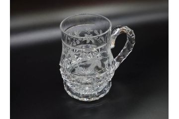 フランス　Baccarat　バカラ　特別限定　希少　1989-7/80　きらめく上品なカットが美しいビアマグ(フルレッドクリスタルガラス、ジョッキ、グラス、ケース付き、証明書付き)(R-077070)