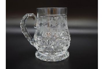 フランス　Baccarat　バカラ　特別限定　希少　1989-7/80　きらめく上品なカットが美しいビアマグ(フルレッドクリスタルガラス、ジョッキ、グラス、ケース付き、証明書付き)(R-077070)