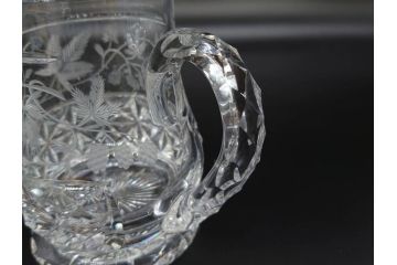 フランス　Baccarat　バカラ　特別限定　希少　1989-7/80　きらめく上品なカットが美しいビアマグ(フルレッドクリスタルガラス、ジョッキ、グラス、ケース付き、証明書付き)(R-077070)