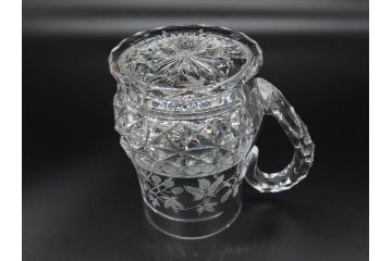 フランス　Baccarat　バカラ　特別限定　希少　1989-7/80　きらめく上品なカットが美しいビアマグ(フルレッドクリスタルガラス、ジョッキ、グラス、ケース付き、証明書付き)(R-077070)