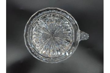フランス　Baccarat　バカラ　特別限定　希少　1989-8/80　きらめく上品なカットが美しいビアマグ(フルレッドクリスタルガラス、ジョッキ、グラス、ケース付き、証明書なし)(R-077071)