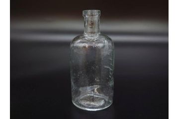 大正〜昭和初期　様々な用途に使える小瓶5個セット(気泡、ガラスビン、硝子、ボトル、薬瓶、花瓶、花入れ、花器)(R-077073)