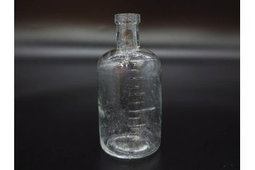 大正〜昭和初期　様々な用途に使える小瓶5個セット(気泡、ガラスビン、硝子、ボトル、薬瓶、花瓶、花入れ、花器)(R-077074)