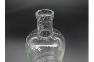大正〜昭和初期　様々な用途に使える小瓶5個セット(気泡、ガラスビン、硝子、ボトル、薬瓶、花瓶、花入れ、花器)(R-077074)