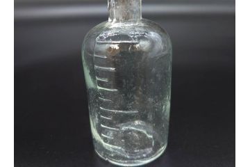 大正〜昭和初期　様々な用途に使える小瓶5個セット(気泡、ガラスビン、硝子、ボトル、薬瓶、花瓶、花入れ、花器)(R-077082)