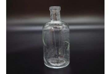 大正〜昭和初期　様々な用途に使える小瓶5個セット(気泡、ガラスビン、硝子、ボトル、薬瓶、花瓶、花入れ、花器)(R-077082)