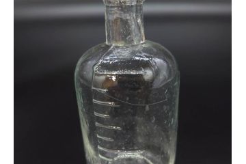 大正〜昭和初期　様々な用途に使える小瓶5個セット(気泡、ガラスビン、硝子、ボトル、薬瓶、花瓶、花入れ、花器)(R-077083)