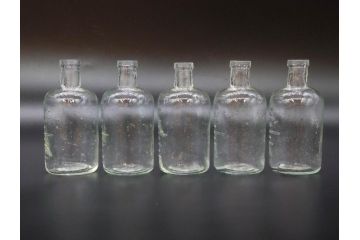 大正〜昭和初期　様々な用途に使える小瓶5個セット(気泡、ガラスビン、硝子、ボトル、薬瓶、花瓶、花入れ、花器)(R-077085)