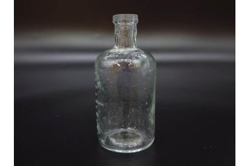 大正〜昭和初期　様々な用途に使える小瓶5個セット(気泡、ガラスビン、硝子、ボトル、薬瓶、花瓶、花入れ、花器)(R-077085)