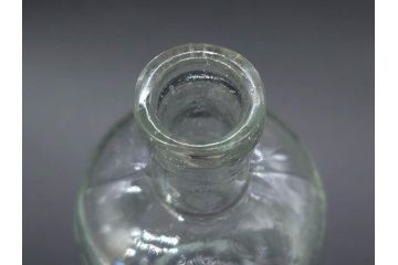 大正〜昭和初期　様々な用途に使える小瓶5個セット(気泡、ガラスビン、硝子、ボトル、薬瓶、花瓶、花入れ、花器)(R-077085)