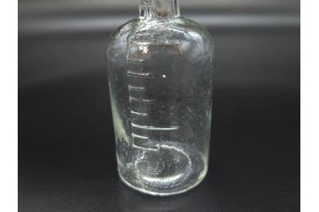 大正〜昭和初期　様々な用途に使える小瓶5個セット(気泡、ガラスビン、硝子、ボトル、薬瓶、花瓶、花入れ、花器)(R-077085)