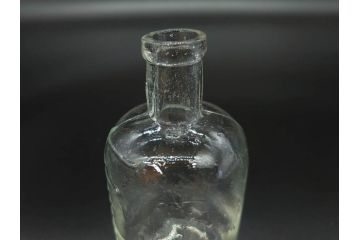 大正〜昭和初期　様々な用途に使える小瓶5個セット(気泡、ガラスビン、硝子、ボトル、薬瓶、花瓶、花入れ、花器)(R-077085)