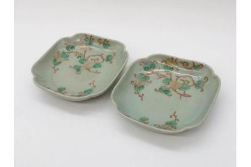 江戸期　古伊万里　青磁　金彩　蔦文　約18cm　6寸　金彩が上品なアクセントになる変形皿2枚セット(六寸、中皿、和食器、和皿)(R-077090)
