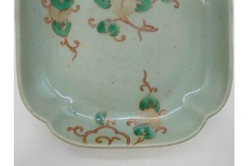 江戸期　古伊万里　青磁　金彩　蔦文　約18cm　6寸　金彩が上品なアクセントになる変形皿3枚セット(六寸、中皿、和食器、和皿)(R-077091)
