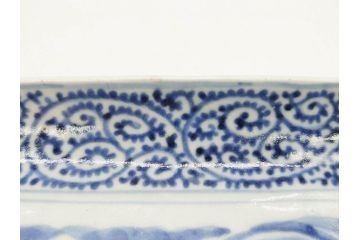 江戸期　古伊万里　染付　冨貴長春　約21cm　7.1寸　牡丹蛸唐草文　細やかで力強く描かれた文様が魅力的な長皿2枚セット(七寸一分、和食器、和皿)(R-077092)