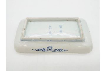 江戸期　古伊万里　染付　冨貴長春　約21cm　7.1寸　牡丹蛸唐草文　細やかで力強く描かれた文様が魅力的な長皿2枚セット(七寸一分、和食器、和皿)(R-077092)
