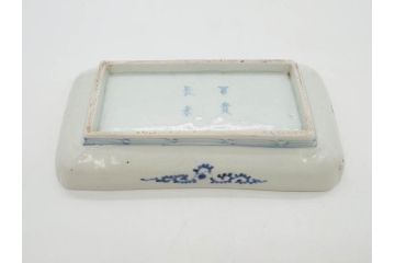 江戸期　古伊万里　染付　冨貴長春　約21cm　7.1寸　牡丹蛸唐草文　細やかで力強く描かれた文様が魅力的な長皿2枚セット(七寸一分、和食器、和皿)(R-077092)