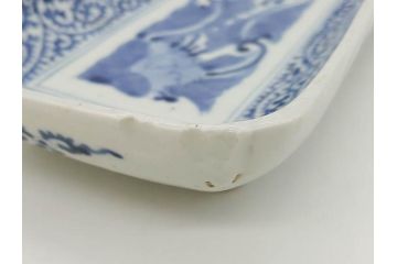 江戸期　古伊万里　染付　冨貴長春　約21cm　7.1寸　牡丹蛸唐草文　細やかで力強く描かれた文様が魅力的な長皿2枚セット(七寸一分、和食器、和皿)(R-077092)